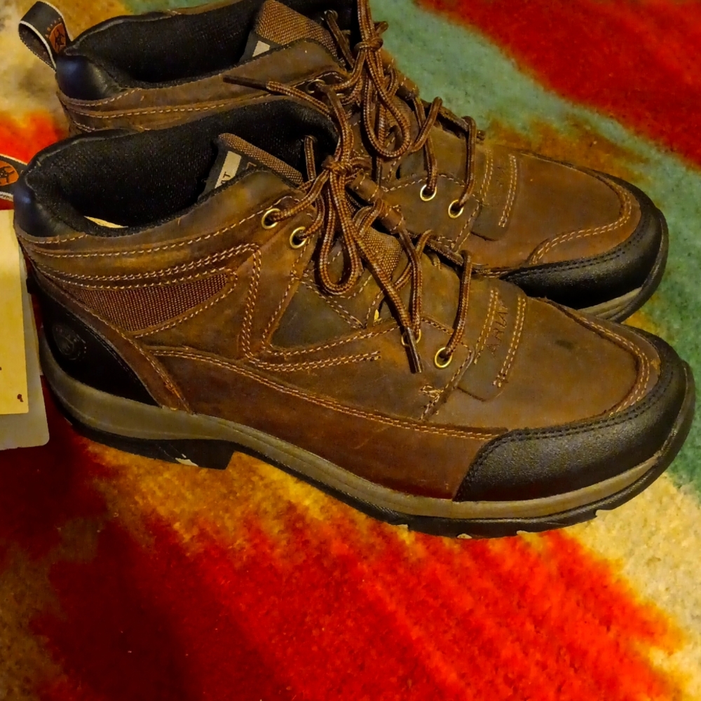 ARIAT TERRAIN MENS BOOTS